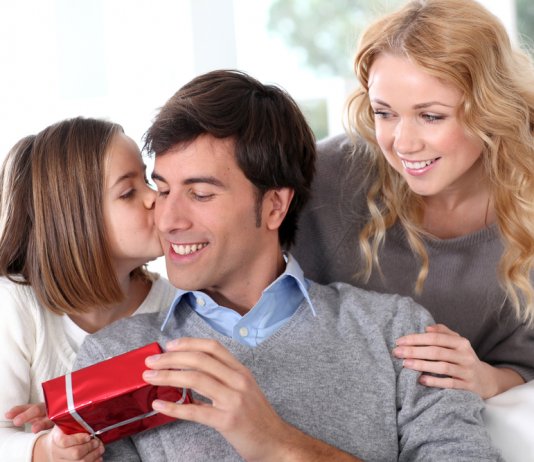 Где быстро найти подарки