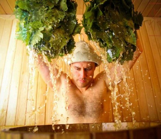 Как заготовить банные веники?