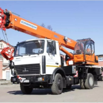 Аренда автокранов 40 тонн для работы: как работает эта машина и чем помогает в строительстве