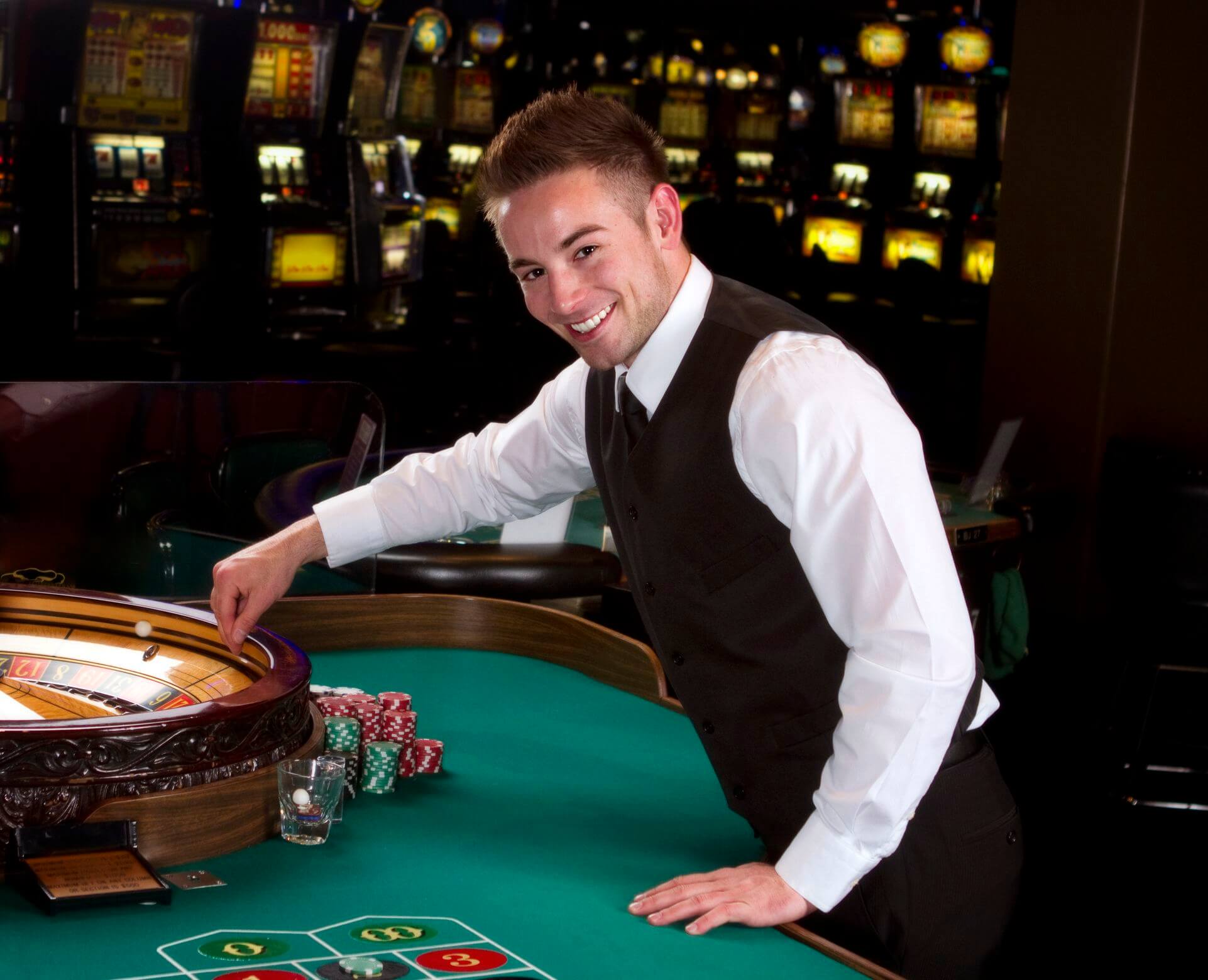 Дилер в казино это официальный сайт покердом mr bit casino com