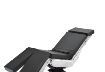 Медицинское оборудование: ультразвуковой аппарат, светильник потолочный, медицинский стол, операционный универсальный электрогидравлический