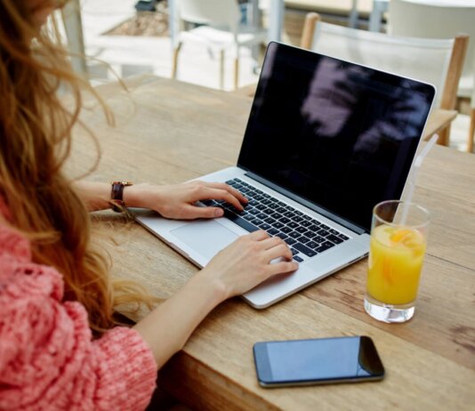 В чем популярность Иззи казино?