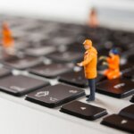 IT-аутсорсинг: что это, плюсы и как выбрать подрядчика