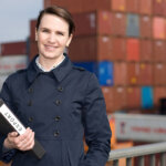 Кто такой таможенный брокер и каковы его функции?